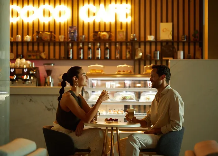 Secrets Sunny And (adults Only) Napospart