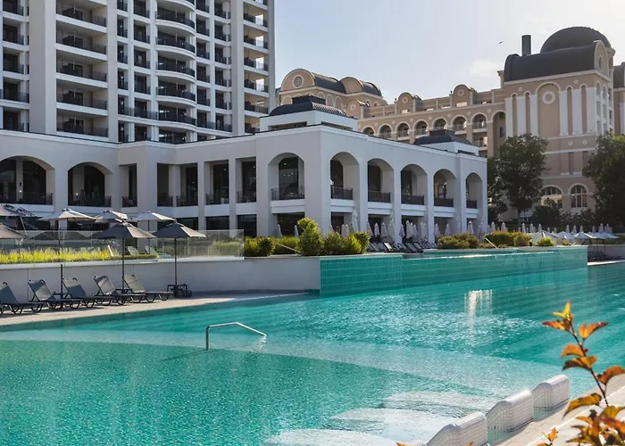 Secrets Sunny And (adults Only) 5* Napospart