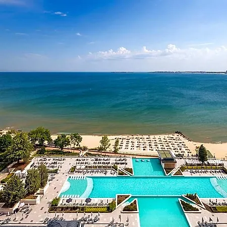 Otel Secrets Sunny And (adults Only)